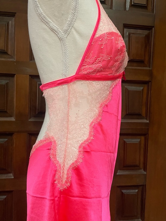 Victoria's Secret Other - Victoria's Secret Fuchsia Pink & Pale Pink Lace Halter Chemise Lingerie NWOT